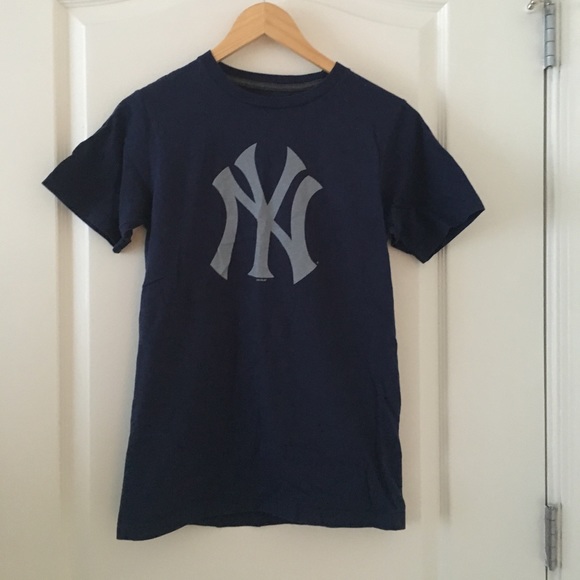 MLB Tops - Authentic MLB Yankees Tee
